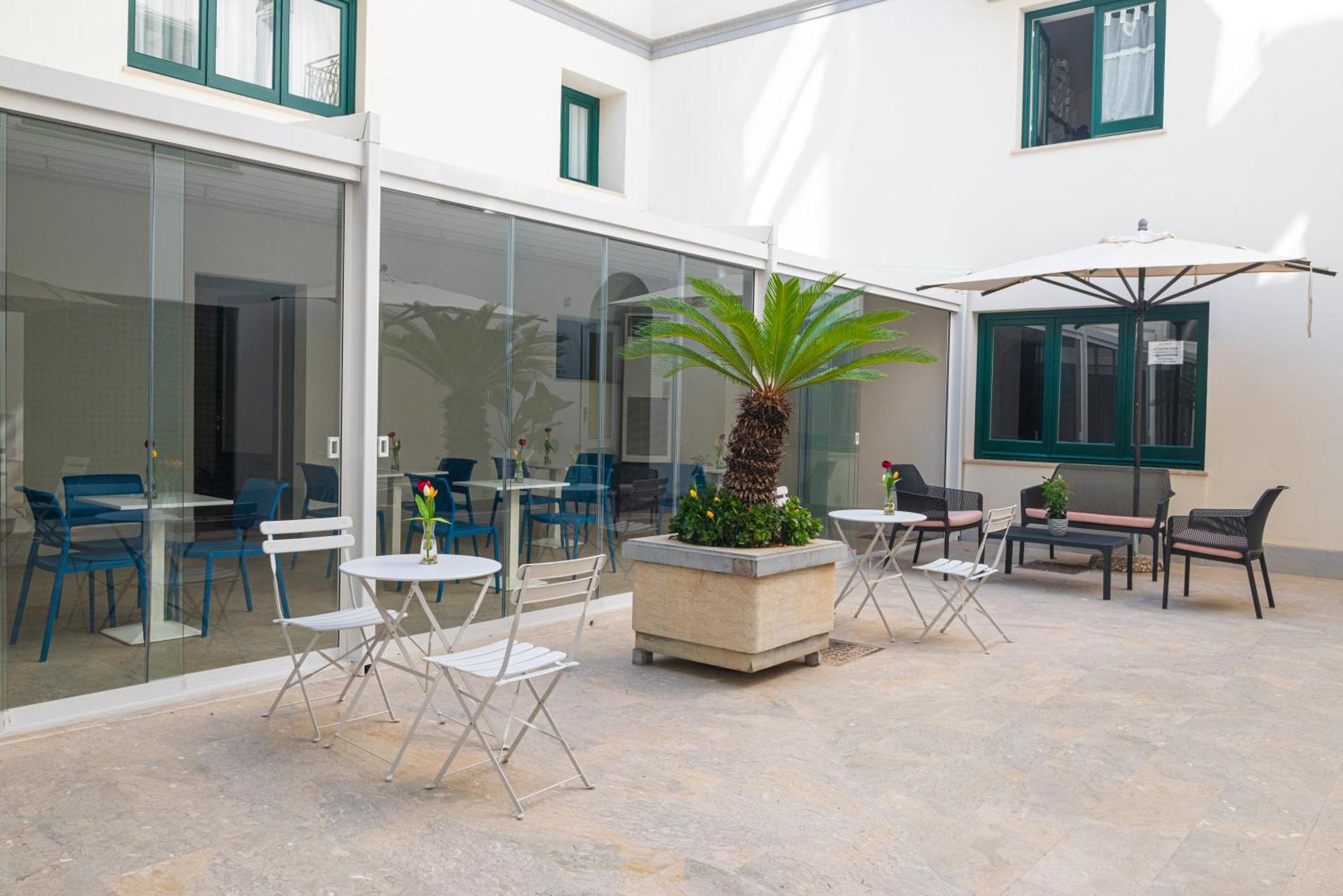 Historico Loft&Rooms Palazzo Adragna XIX Trapani Esterno foto