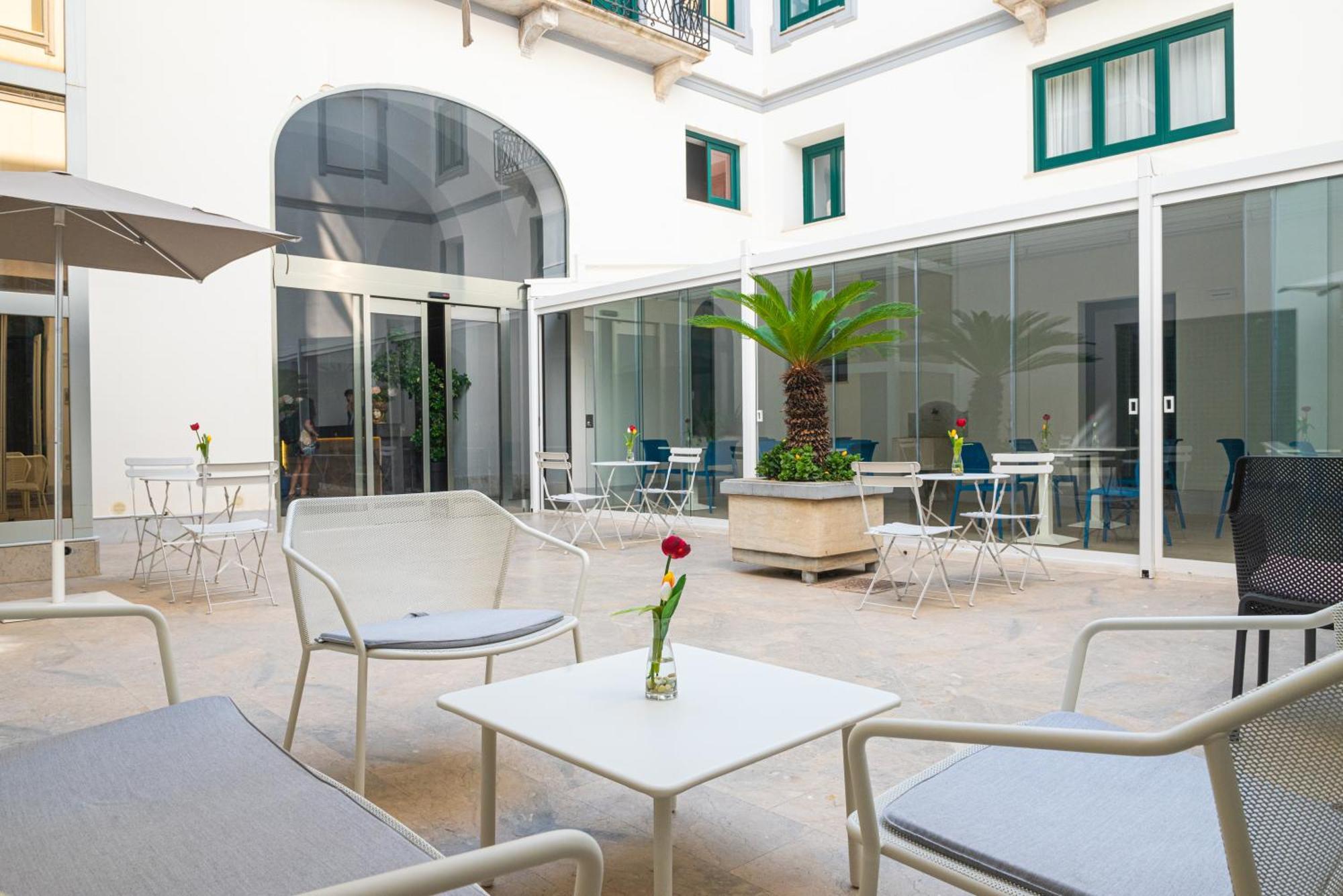 Historico Loft&Rooms Palazzo Adragna XIX Trapani Esterno foto