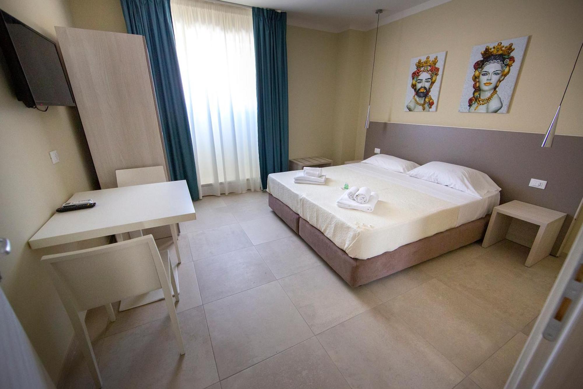 Historico Loft&Rooms Palazzo Adragna XIX Trapani Esterno foto