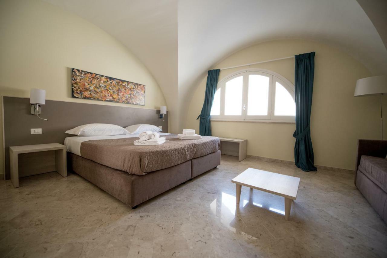 Historico Loft&Rooms Palazzo Adragna XIX Trapani Esterno foto