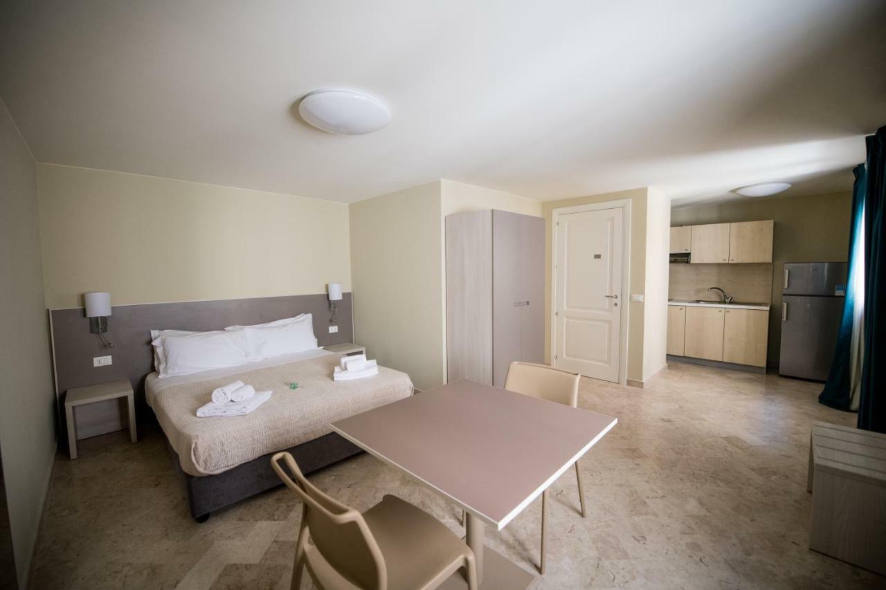 Historico Loft&Rooms Palazzo Adragna XIX Trapani Esterno foto